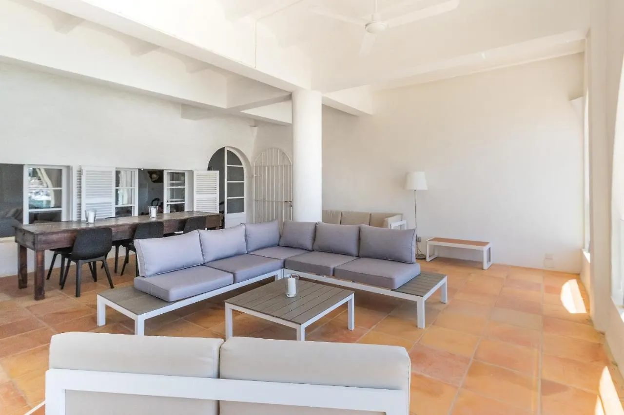 Villa Almar Cala D´Or 0*,  إسبانيا